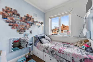 Photo 24- click for photo gallery